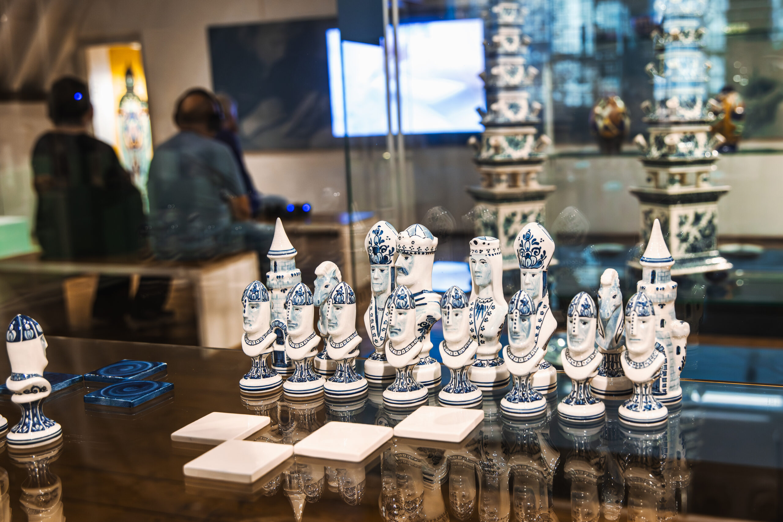 Ambachtelijk plateel, Museum Gouda